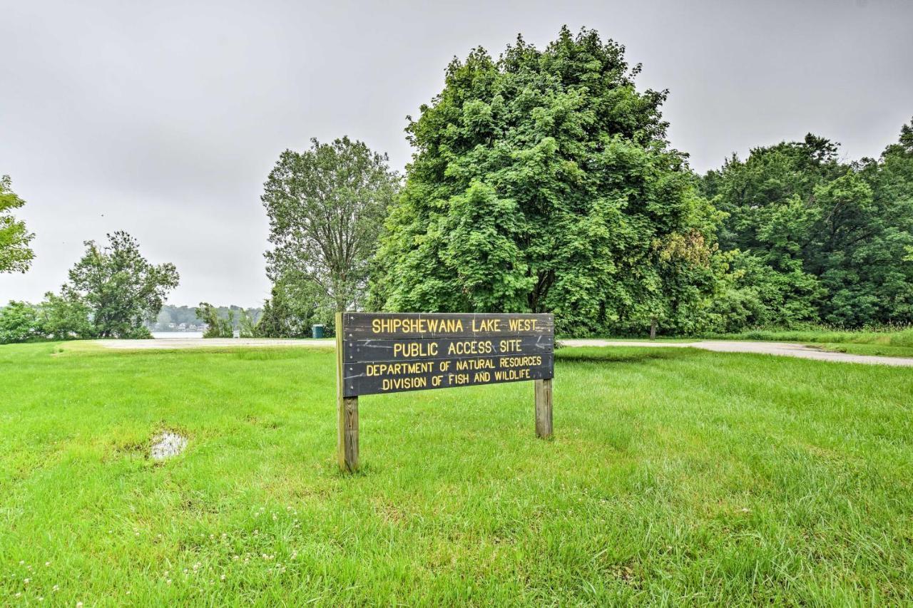 Cozy Amish Country Cabin On Shipshewana Lake! Extérieur photo